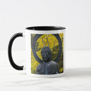 Tasse Statue de Bouddha dans les jardins japonais Golden