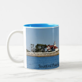Tasse: Stratford Point Lighthouse, Stratford, CT Zweifarbige Tasse