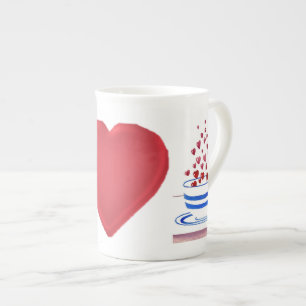 Tasse Tee auf feinem Porzellan