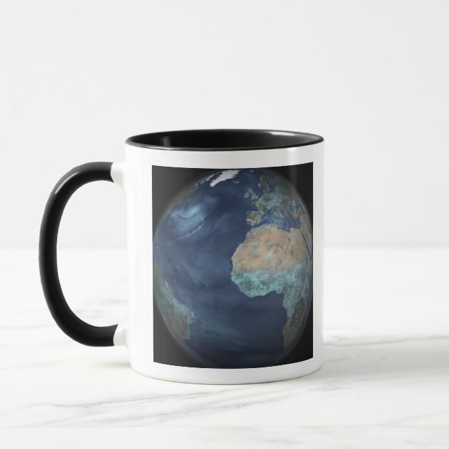 Tasse Terre entière montrant l'évaporation (Gauche)