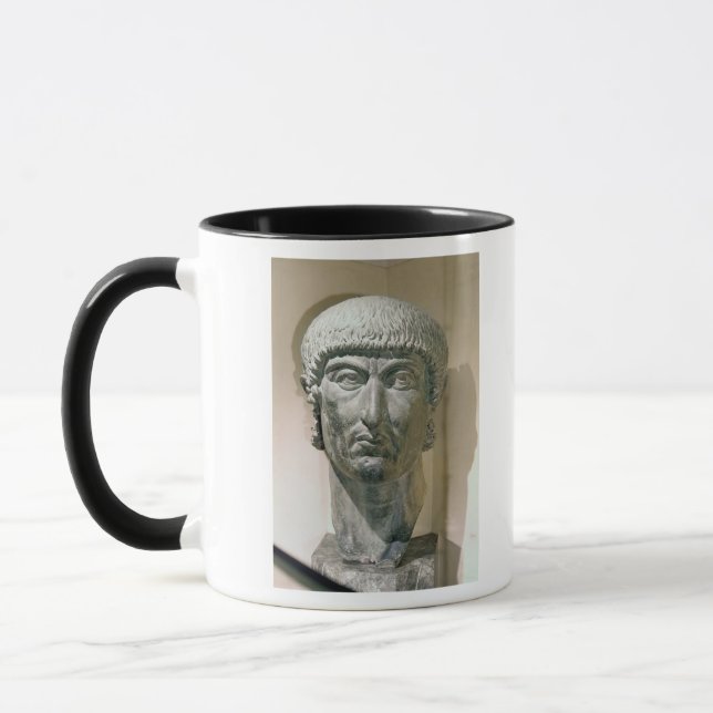 Tasse Tête colossale d'empereur Constantine I (Gauche)