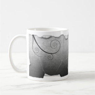 Tasse triste V1 de fille de papillon