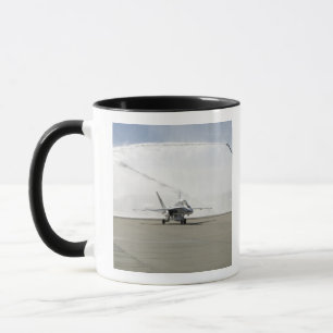 Tasse Un avion F-18