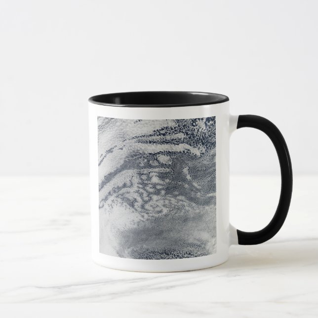 Tasse Un réseau de nuages sur l'océan Pacifique (Droite)
