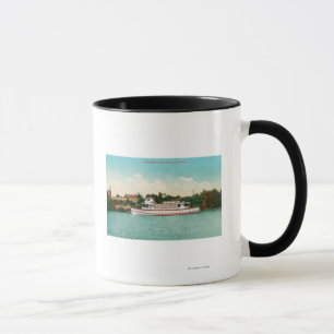 Tasse Une scène du fleuve Sacramento avec un bateau de