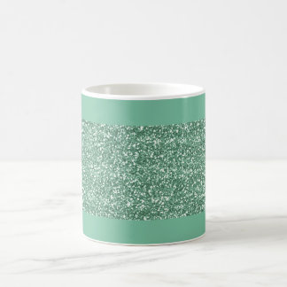 Tasse verte en bon état de parties scintillantes