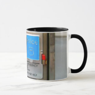 Tasse Vieille boîte d'appel d'urgence