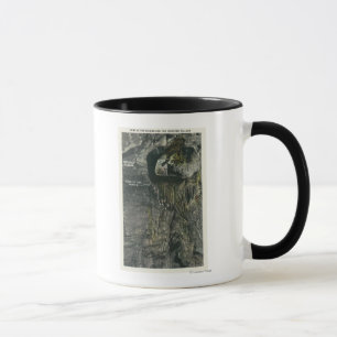 Tasse Village et maison inversés de la vue de fées