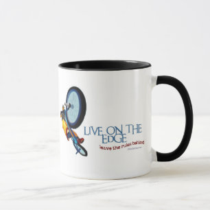 TASSE VIVENT SUR L'EDGE-LEAVE LES RÈGLES DERRIÈRE