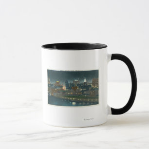 Tasse Vue de Buffalo Skyline la nuit
