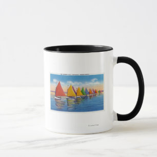 Tasse Vue de la flotte de voilier d'arc-en-ciel