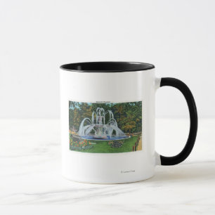 Tasse Vue de la Fontaine du Mémorial, Collège Vassar