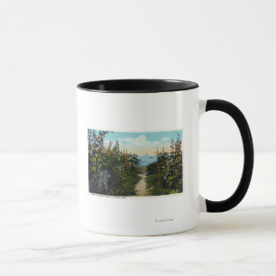 Tasse Vue de ruelle de rose trémière du port