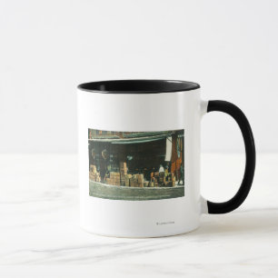 Tasse Vue des nouveaux immigrants chinois sur le trottoi