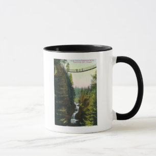 Tasse Vue du pont suspendu de canyon de Lynn