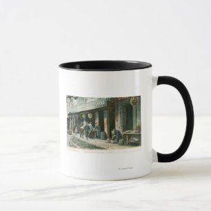 Tasse Vue d'une rue dans l'allée de poissons