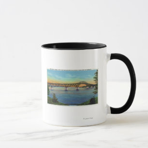 Tasse Vue en gros plan du nouveau pont