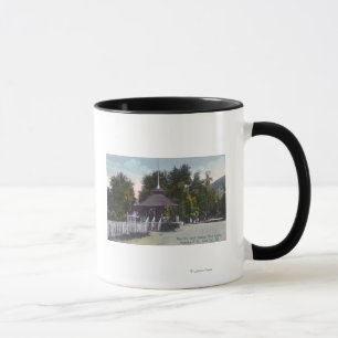Tasse Vue extérieure de l'ancienne maison de puits au la
