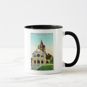 Tasse Vue extérieure d'église commémorative chez