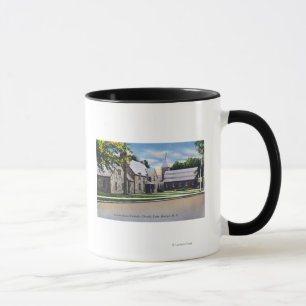 Tasse Vue extérieure du catholique sacré de coeur