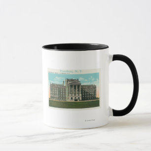 Tasse Vue extérieure du nouveau de l'hôpital médecin