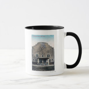 Tasse Vue extérieure du nouveau théâtre de Ridgeway