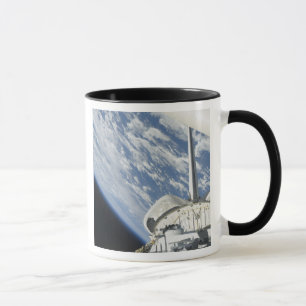 Tasse Vue partielle de Space Shuttle Endeavor