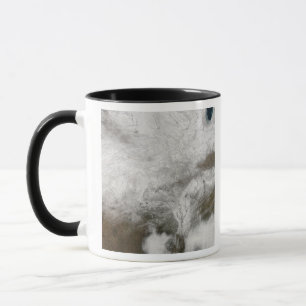 Tasse Vue satellite d'une tempête grave d'hiver