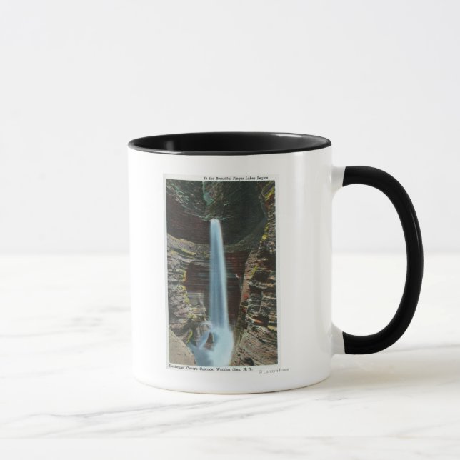 Tasse Vue spectaculaire de la cascade de la caverne (Droite)