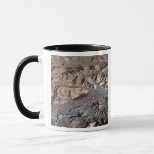 Tasse Vue tridimensionnelle du paysage