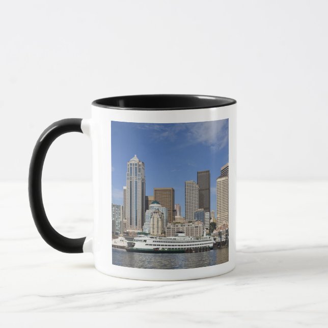 Tasse WA, Seattle, Seattle, skyline avec ferry boat (Gauche)