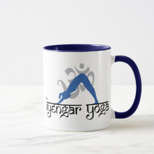 Tasse Yoga orienté vers le bas d'Iyengar de chien