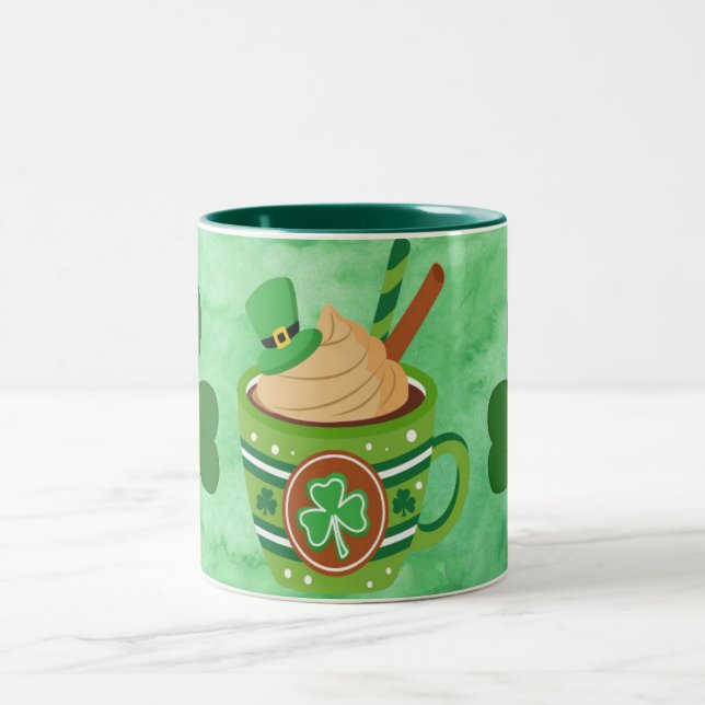 Tasse zum St. Patrick's Day mit Hot Chocolate Imag (Mittel)