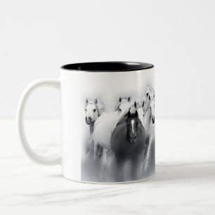 Tassen-Zuhause laufen gelassen mit arabischen Zweifarbige Tasse