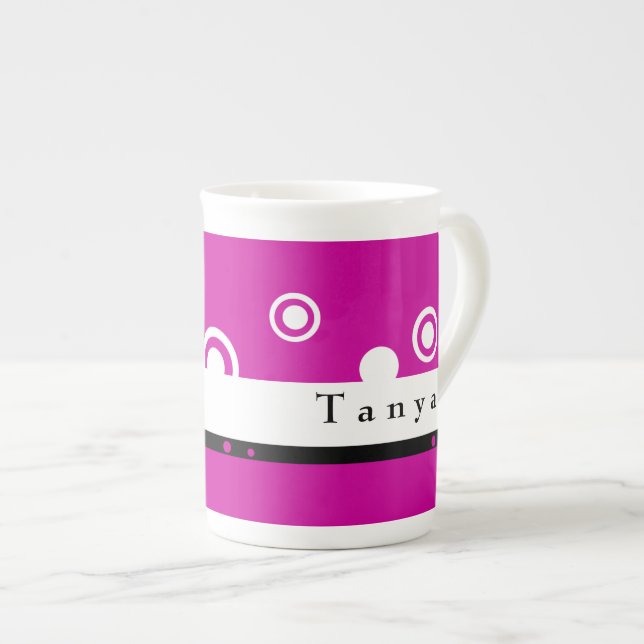 Tasses faites sur commande avec des noms (Devant droit)