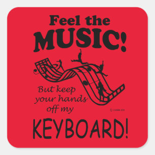 Tastatur fühlt sich wie der Aufkleber auf dem Musi