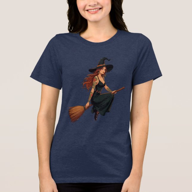 Tatra Hexe Sat Astride Kunst, Dichtung und Musik Tri-Blend Shirt (Vorderseite)