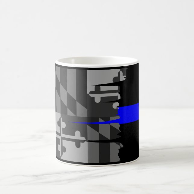 Tattered Maryland-Flaggen-dünn blaue Linie Tasse (Mittel)