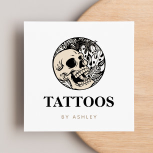 Tattoo Artist Social Media Skull & Pflanze Modern Quadratische Visitenkarte