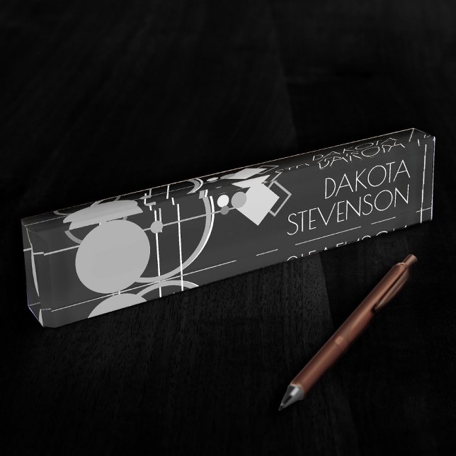 Tattoos Modernes Art Deco | einfarbiges Branding Namensplakette (Von Creator hochgeladen)