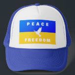 Taube des Friedens - Flagge der Ukraine - Frieden  Truckerkappe<br><div class="desc">Flagge der Ukraine - Taube des Friedens - Frieden - Unterstützung der Freiheit - Solidarität - ukrainische Flagge - Starke Gemeinsamkeit - Sieg der Freiheit ! Machen wir die Welt zu einem besseren Ort - alle zusammen! Eine bessere Welt beginnt - abhängig - braucht Ihr auch! Sie können auf mehr...</div>