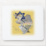 Taube Tallit Menorah mit Hintergrund Mousepad<br><div class="desc">Dieser schöne Entwurf enthält den Magan David,  Taube,  Tallit u. Menorah - mit Hintergrund.</div>