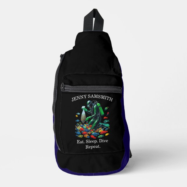 Tauchen Leben: Ocean Adventures erwarten Sie! Crossbody Bag (Vorderseite)