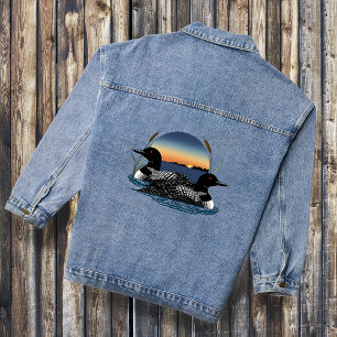 Tauchervogel-Paar Sonnenuntergang Blauer See Wildl Jeansjacke