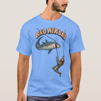 Tauchhelm-Taucher und ein Weißer Hai URM T-Shirt