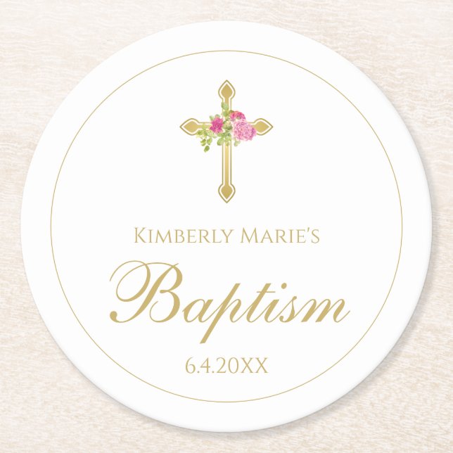 Taufe-Goldkreuz-Rosa-Rosen-mit Blumenmit Monogramm Runder Pappuntersetzer (Vorderseite)