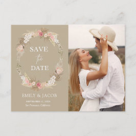 Taupe Boho Blumenkranz Save the Date Postkarte