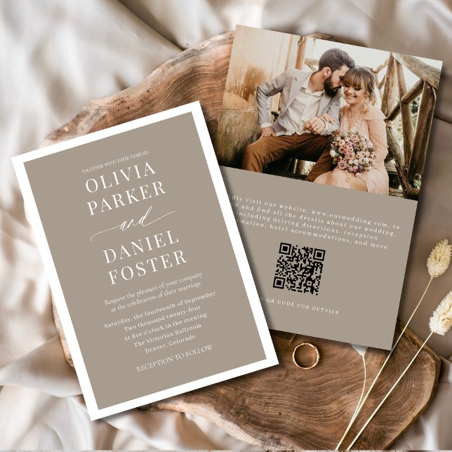Taupe Boho QR Code Foto Minimalistisch Hochzeit Einladung (Von Creator hochgeladen)