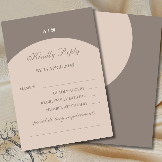Taupe Monogram Japandi Wedding RSVP Card Karte (Von Creator hochgeladen)