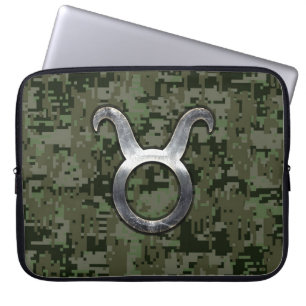 Taurus Signage auf Woodland Green Digital Camoufla Laptopschutzhülle